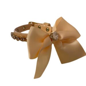Zgarda caini, roz, decorata cu lantisor de cristale Swarovski si funda de satin, 25 cm