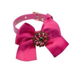 Zgarda caini, fucsia, decorata cu fundita din satin, 25 cm